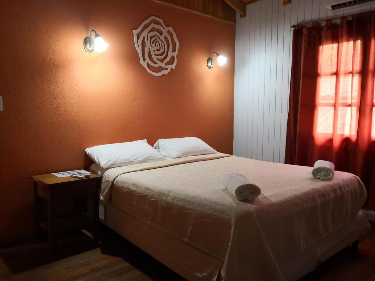 Palo Rosa Lodge Puerto Iguazu Exterior photo